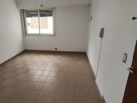 Departamento en Alquiler en Ramos Mejía Norte, $ 390.000