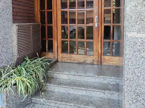 3 Ambientes con Balcón al Frente | Excelente Luz y Ubicación