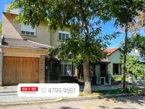 Casa en Venta con 1 cochera