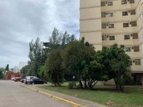 San Isidro e/ General Piran y Bahía Blanca