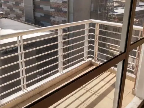 Vera Mujica 700