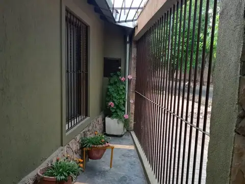 Calle 25 de Mayo Oeste 900