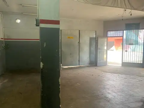 Local en Venta 30 años