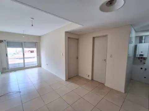 Departamento de 1 dormitorio en alquiler con balcón al frente Tucumán 1378 Rosario