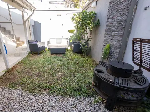 VENTA CASA 4 AMBIENTES CON JARDÍN Y PARRILLA HAEDO