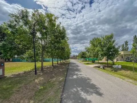 Terreno en Venta en Miralagos, USD 24.500