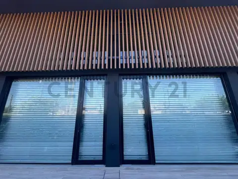 Venta de local  a estrenar en Complejo Comercial, Gonnet