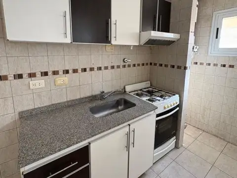 Departamento en Alquiler en Santos Lugares, $ 1.200.000