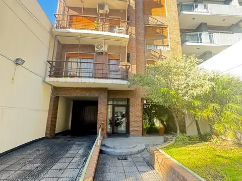 Departamento en alquiler en Quilmes centro con cochera