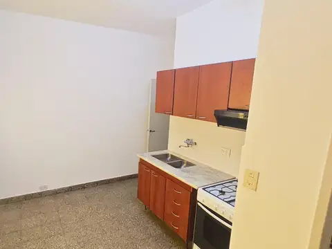 Depto Tipo Casa 4 ambientes con 2 baños