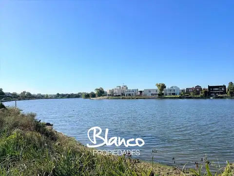 Terreno en Venta en Barbarita, USD 1.000.000