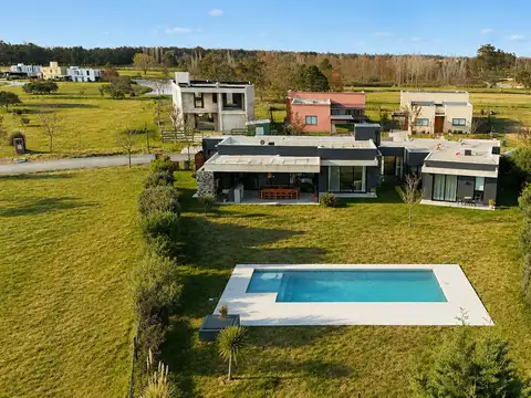 CASA EN VENTA - EL CAMPO FINCAS EXCLUSIVAS CARDALES