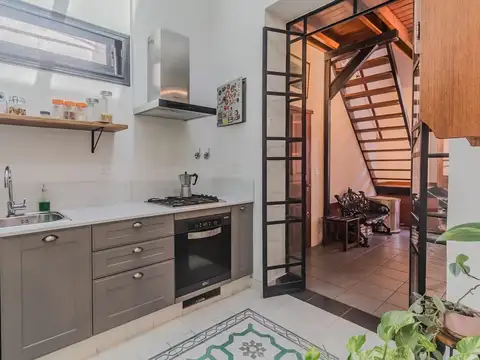 Depto Tipo Casa en Venta 50 años