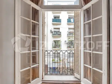 Departamento en Venta 70 años