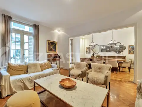 Departamento en Venta de 5 ambientes