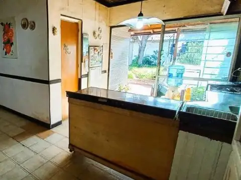Casa 3 ambientes con 2 baños