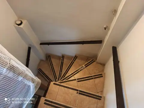 Depto Tipo Casa en Alquiler con 1 cocheras