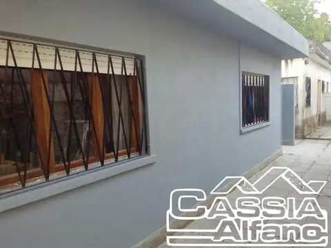Depto Tipo Casa en Venta con 1 cochera