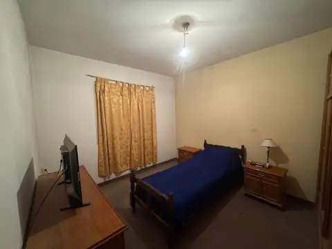 Casa en AV. Juan Domingo Peron 2225