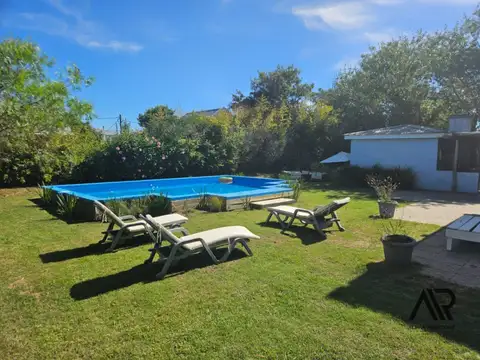 Casa en venta de 4 dormitorios c/ cochera en La Barra