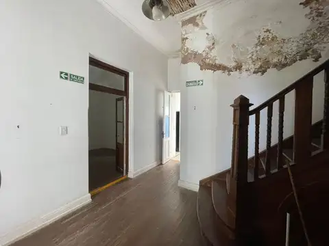 Casona sobre dos lotes de terreno