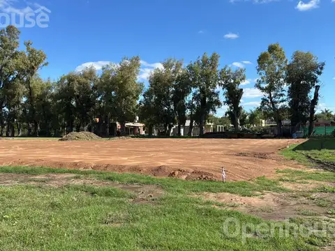 Terreno en Venta 15  mts Frente