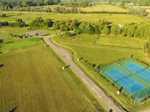 Terreno en Venta en Medal Country club, USD 25.000