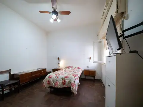 Depto Tipo Casa 3 ambientes con 2 baños