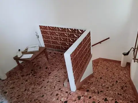 Depto Tipo Casa en Alquiler de 2 dormitorios