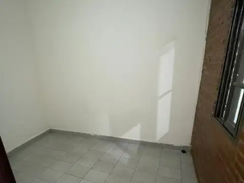Depto Tipo Casa 2 ambientes con 1 baño