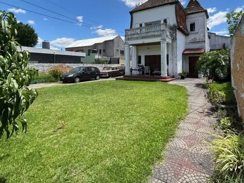 Venta Casa a Reciclar en Villa Adelina