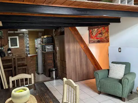 Depto Tipo Casa en Venta de 2 ambientes