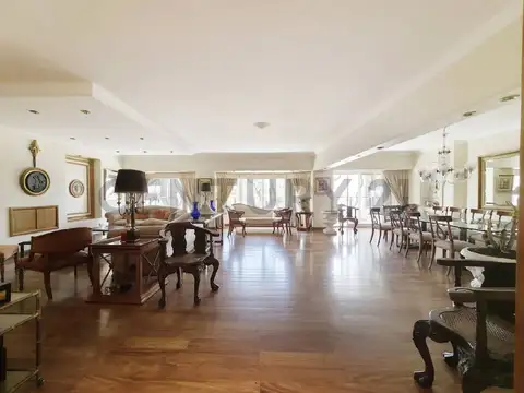 Departamento en Venta de 4 dormitorios