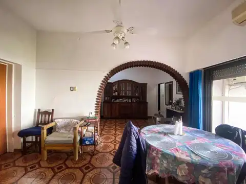 Casa en Venta en Villa Luro, USD 220.000