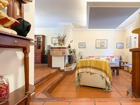 Casa en Venta en Olivos, USD 450.000