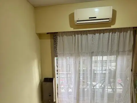 Cómodo 3 ambientes con patio en colegiales muy buena ubicación