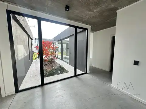 Casa en venta Barrio Privado Rumencó Joven