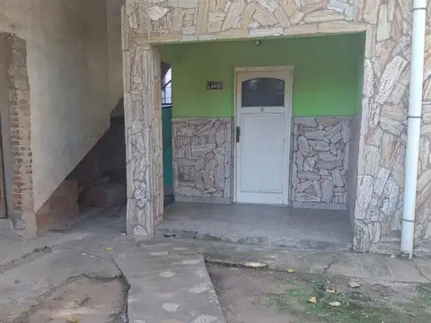 Lote de 300 m2 con Varias Unidades y Proyecto de Inversión