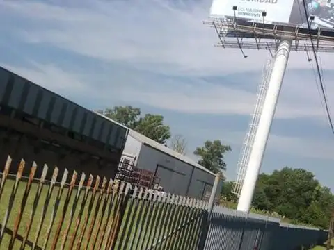 Galpon en Venta 139  mts Fondo