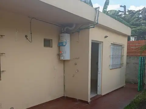 Depto Tipo Casa en Alquiler en Merlo, $ 550.000