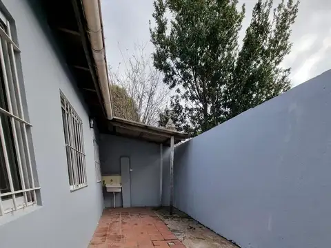 Depto Tipo Casa en Alquiler de 2 dormitorios