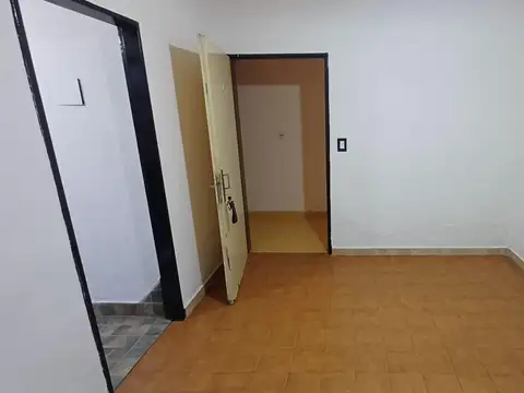 Depto Tipo Casa en Alquiler de 2 ambientes