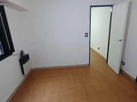 Depto Tipo Casa en Alquiler de 1 dormitorio