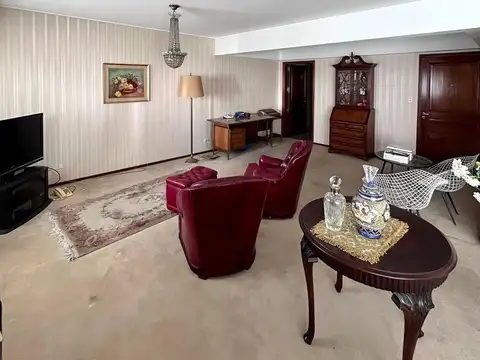 VENTA DEPTO. 4 DORM. FRENTE SHOPPING DEL SIGLO