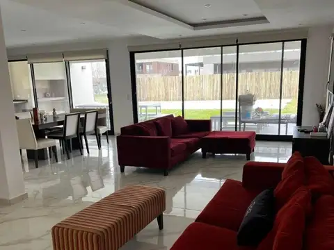 CASA ALQUILER TEMPORARIO LAGOON  complejo con playa privada