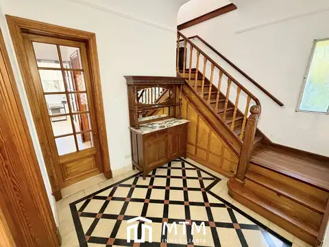 Casa en Alquiler 90 años