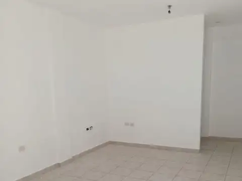 AV JUAN D PERON 3500