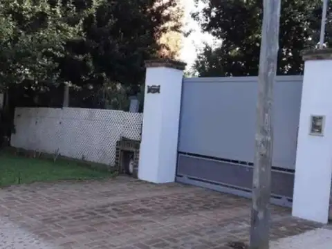 Casa en Venta en Del Viso, USD 100.000