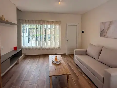 Casa en Venta en Parque Luro, USD 189.900