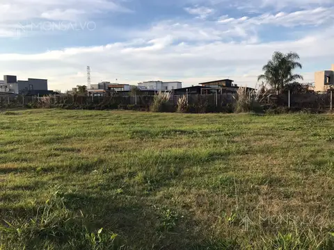 Terreno en  Barrio El Ensueño
